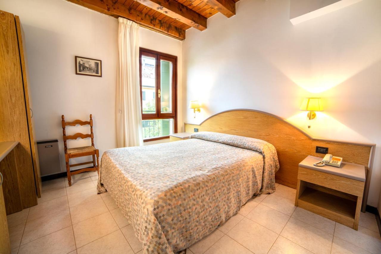 Albergo Ristorante Leon d'Oro Este Extérieur photo