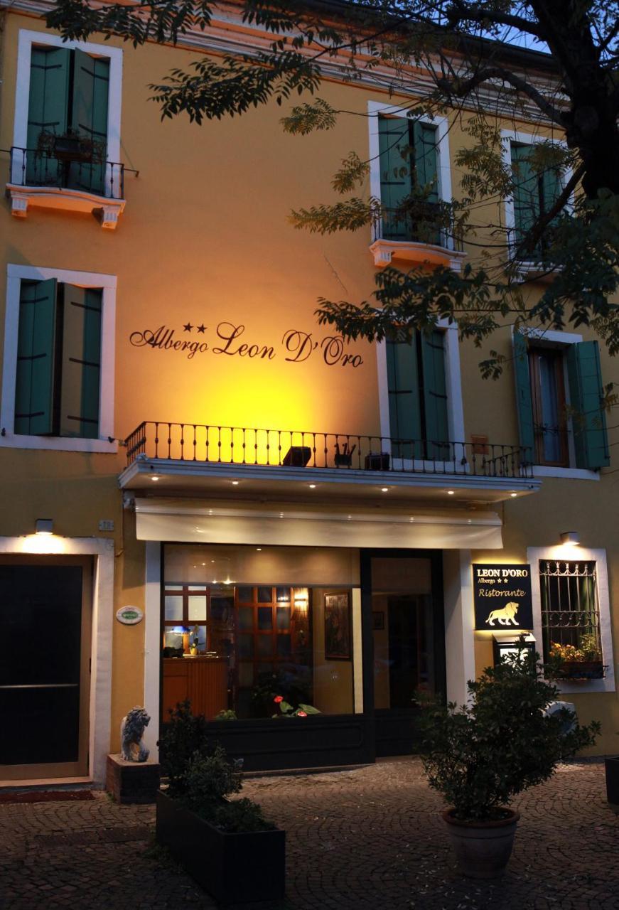 Albergo Ristorante Leon d'Oro Este Extérieur photo